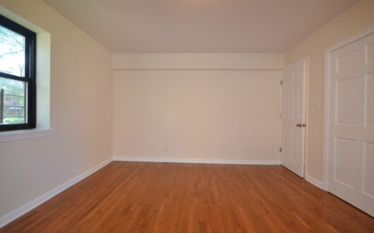 Deluxe 2 Bed @ $2,100!